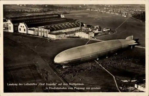 Ak Friedrichshafen am Bodensee, Luftschiff Graf Zeppelin, Landung auf dem Werftgelände