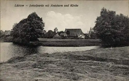 Ak Lüchow im Wendland, Jeetzel mit Blick auf Amtsturm und Kirche