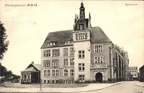 Ak Recklinghausen im Ruhrgebiet, Gymnasium
