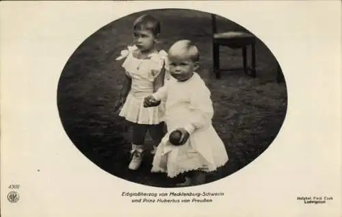 Ak Erbgroßherzog von Mecklenburg Schwerin und Prinz Hubertus von Preußen, NPG 4302