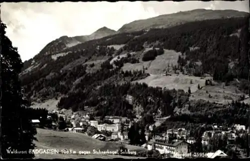 Ak Bad Gastein Badgastein in Salzburg, Ort gegen Stubnerkogel