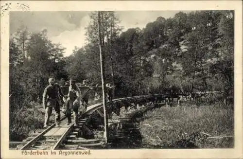 Ak Förderbahn im Argonnenwald, Eisenbahnstrecke, Transportwagen, I WK