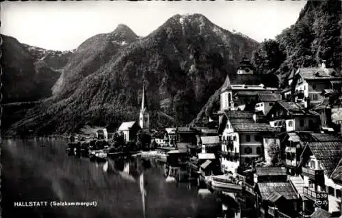 Ak Hallstatt im Salzkammergut Oberösterreich, Teilansicht, Kirche, See