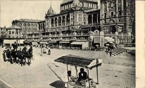 Ak Scheveningen Den Haag Südholland, Partie auf dem Platz, Pferdekutsche, Verkaufsstand