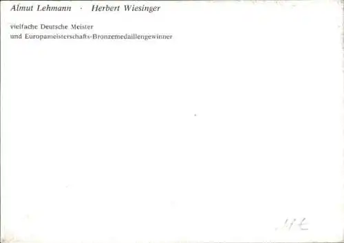 Ak Eiskunstläufer Paar Almut Lehmann mit Herbert Wiesinger, Autogramm