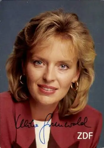 Ak Filmemacherin und Moderatorin Ulrike Grunewald, Autogramm, ZDF