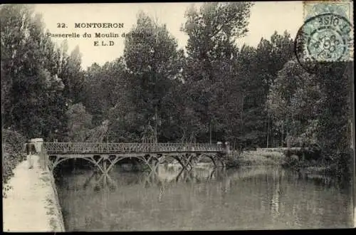 Ak Montgeron Essonne, Passerelle du Moulin de Senlis