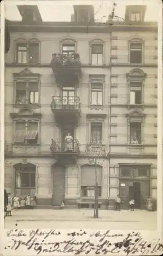 Foto Ak Heidelberg am Neckar, Partie an einem Wohnhaus