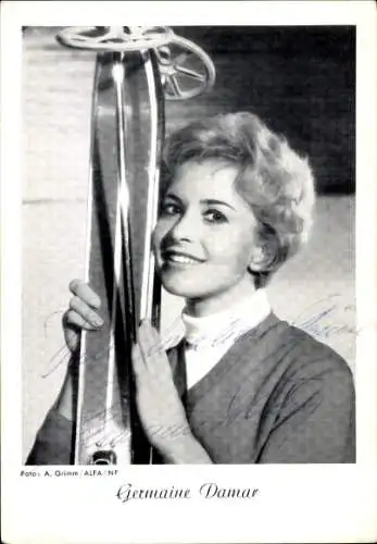 Ak Schauspielerin Germaine Damar, Portrait, Ski, Autogramm