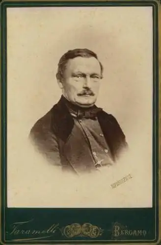 Kabinett Foto Bergamo Lombardia, Portrait von einem Mann