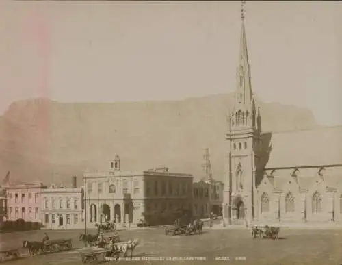 Foto Cape Town Kapstadt Südafrika, Methodisten Kirche, Kutschen, Straßenpartie