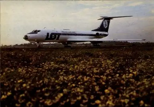 Ak Polnisches Passagierflugzeug Tupolew Tu 134, LOT