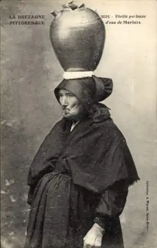 Ak Morlaix Finistère, Bretagne, Rauchende Frau in bretonischer Tracht, Wasserträgerin