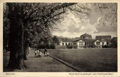 Ak Bonn am Rhein, Kunstmuseum im Hofgarten, Kinder