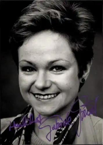Ak Schauspielerin Gabriele Grund, Portrait, Autogramm