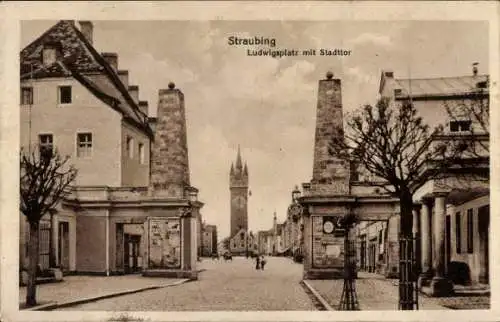 Ak Straubing an der Donau Niederbayern, Ludwigsplatz, Stadttor