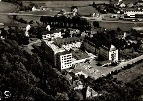 Ak Kronach im Frankenwald Bayern, Fliegeraufnahme vom Kreiskrankenhaus