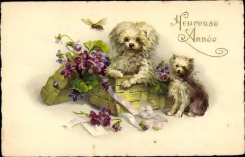 Ak Glückwunsch Neujahr, Hunde in einem Korb, Blumen, Biene