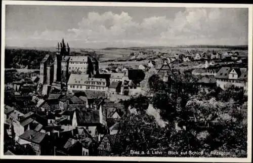 Ak Diez an der Lahn, Panorama mit Schloss und Rezeptur