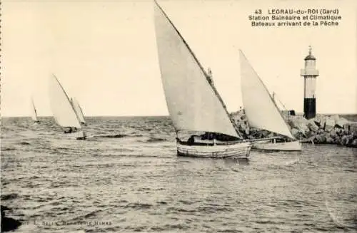 Ak Le Grau du Roi Gard, Station Balneaire et Climatique, Le Phare, Le Mole, Bateaux