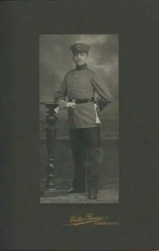 CdV Saarlouis im Saarland, Deutscher Soldat in Uniform, Portrait
