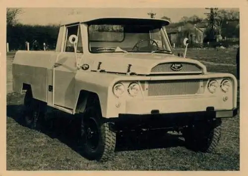 Foto LKW auf einem Feld, ALM