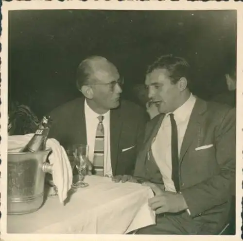 Foto Boxer Bubi Scholz im Gespräch