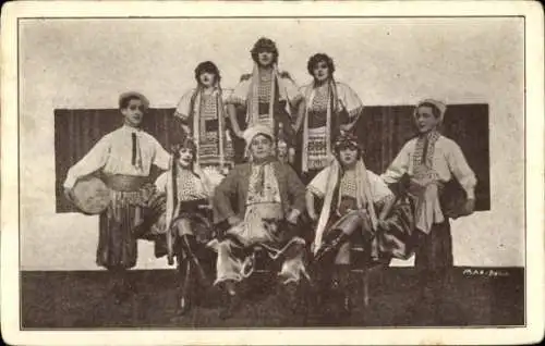 Ak Vet. Cirkus Konrado, Rud. Konrad, Zirkusartisten in Trachten