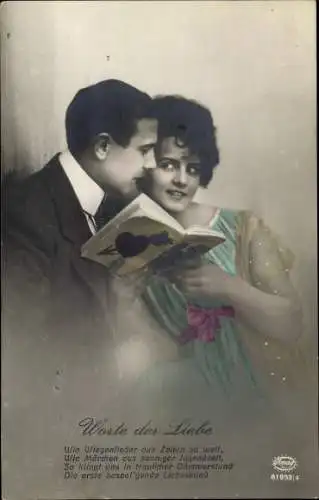 Ak Worte der Liebe, Liebespaar, Buch, Amag 61833/4