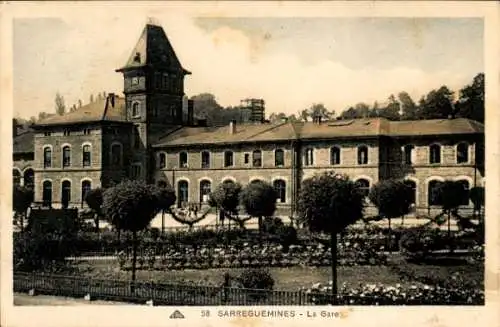 Ak Sarreguemines Saargemünd Lothringen Moselle, La Gare