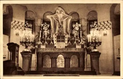 Ak Douaumont Lothringen Meuse, Altar der katholischen Kapelle