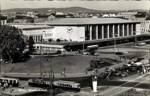 Ak Wien 15 Rudolfsheim Fünfhaus, Westbahnhof, Straßenbahn