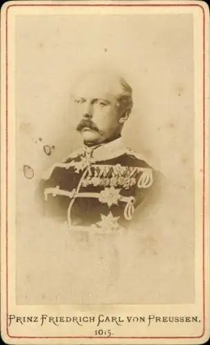 CdV Prinz Friedrich Carl von Preußen, Portrait in Husarenuniform, Orden