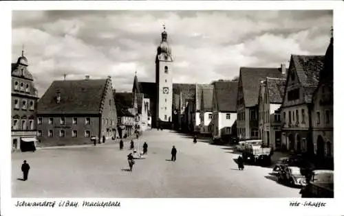 Ak Schwandorf im Oberpfälzer Wald Bayern, Marktplatz