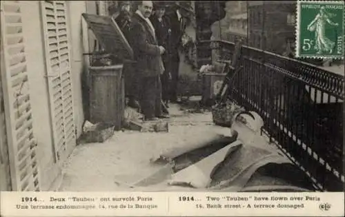 Ak Paris II Bourse, Bank Straße 14, beschädigte Terrasse