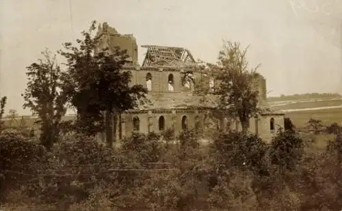 Foto Ak Frankreich, Kriegszerstörungen, I. WK