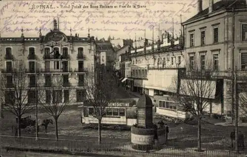 Ak Épinal Lorraine Vosges, Rond-Point des Bons Enfants, Rue de la Gare