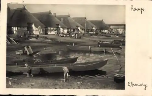 Ak Kępa Kamp Trzebiatów Pommern, Boote, Häuser mit Reetdach