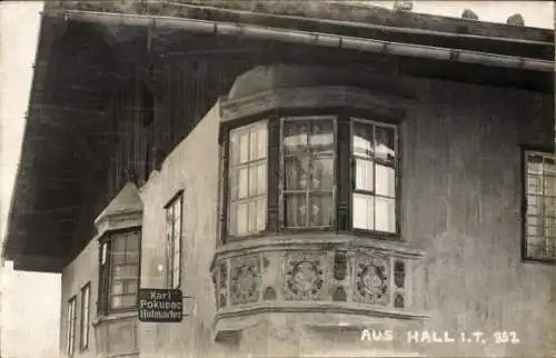 Foto Ak Hall in Tirol Österreich, Karl Pokupec Hutmacher, Detailansicht, Fassade