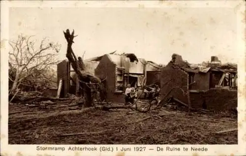 Ak Achterhoek Gelderland, Sturmkatastrophe 1927, die Ruine in Neede