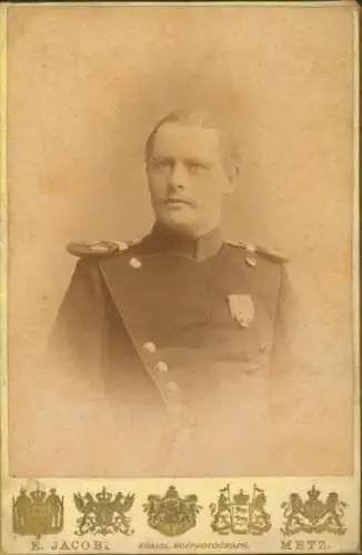 Kabinett Foto Metz Moselle, Deutscher Soldat in Uniform, Portrait