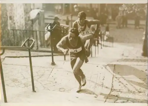 Foto Paris XVIII, Läufer bei einem Wettrennen 1931, Hediard, Startnummer 4