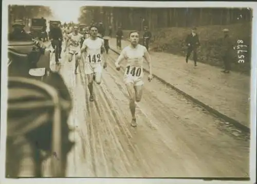 Foto Läufer bei einem Wettrennen 1914, Prix Jules Lemonnier, Jacques Keyser, Startnummer 140