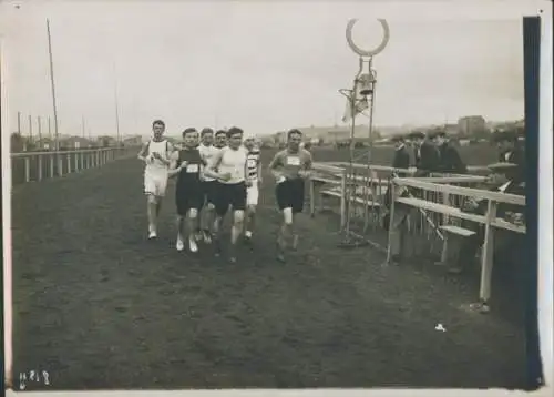 Foto Chantilly Oise, Wettlauf, 100 km Lauf, Robert, Moulin, Orphee, 1911