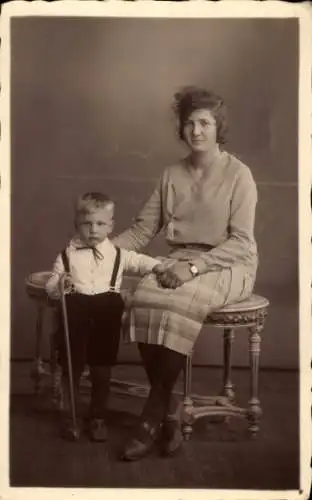 Foto Ak Mutter mit Sohn, Portrait
