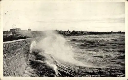 Ak Ostseebad Warnemünde Rostock, Sturm an der Mole