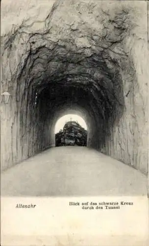 Ak Altenahr im Ahrtal, Blick auf das schwarze Kreuz durch den Tunnel
