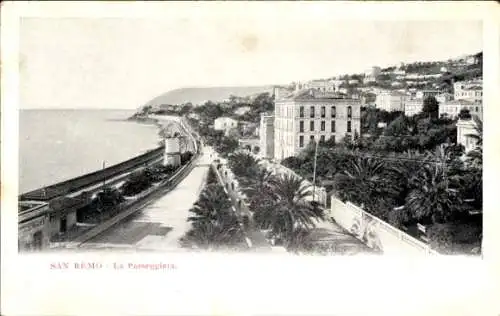 Ak Sanremo Ligurien Italien, La Passeggiata, Straßenpartie mit Strand