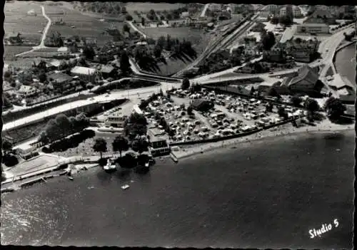 Ak Villeneuve Montreux Kanton Waadt, Camping T.C.S., Luftaufnahme