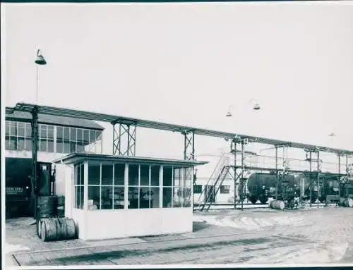 Foto Hamburg, Fotograf Hans Ernst Müller, Shell Hamburg, Fabrikgelände
